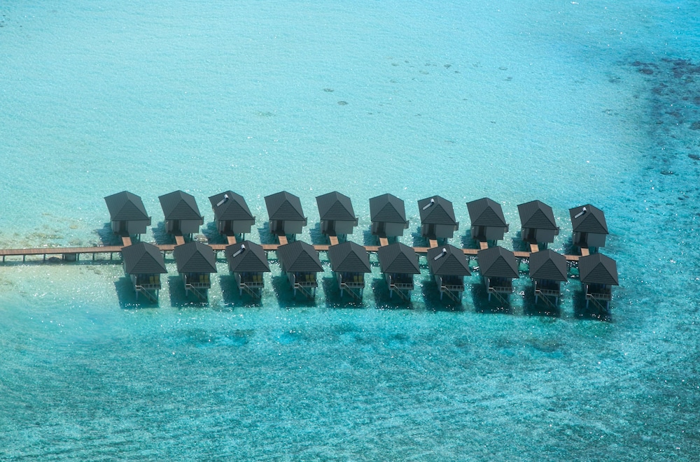 Summer Island Maldives 37/64