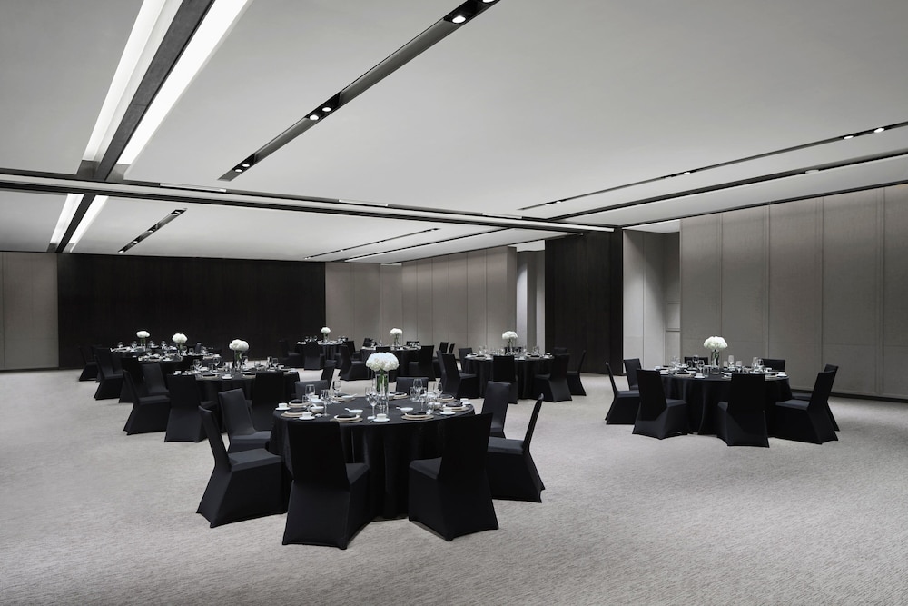 Guangzhou Marriott Hotel Baiyun 40/50