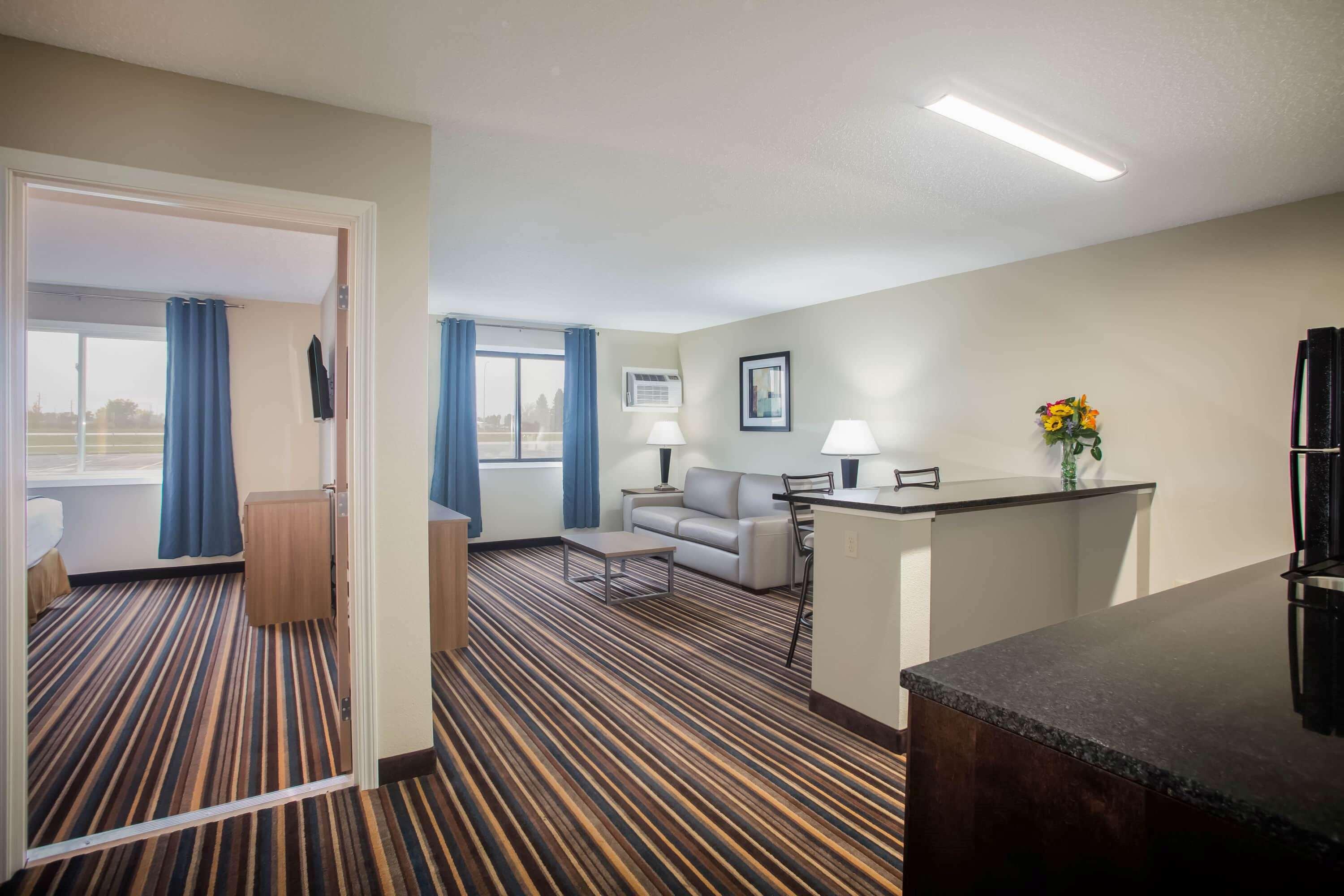 Travelodge By Wyndham Wahpeton 20/30