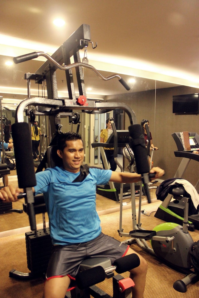 Biz Hotel Batam 37/59