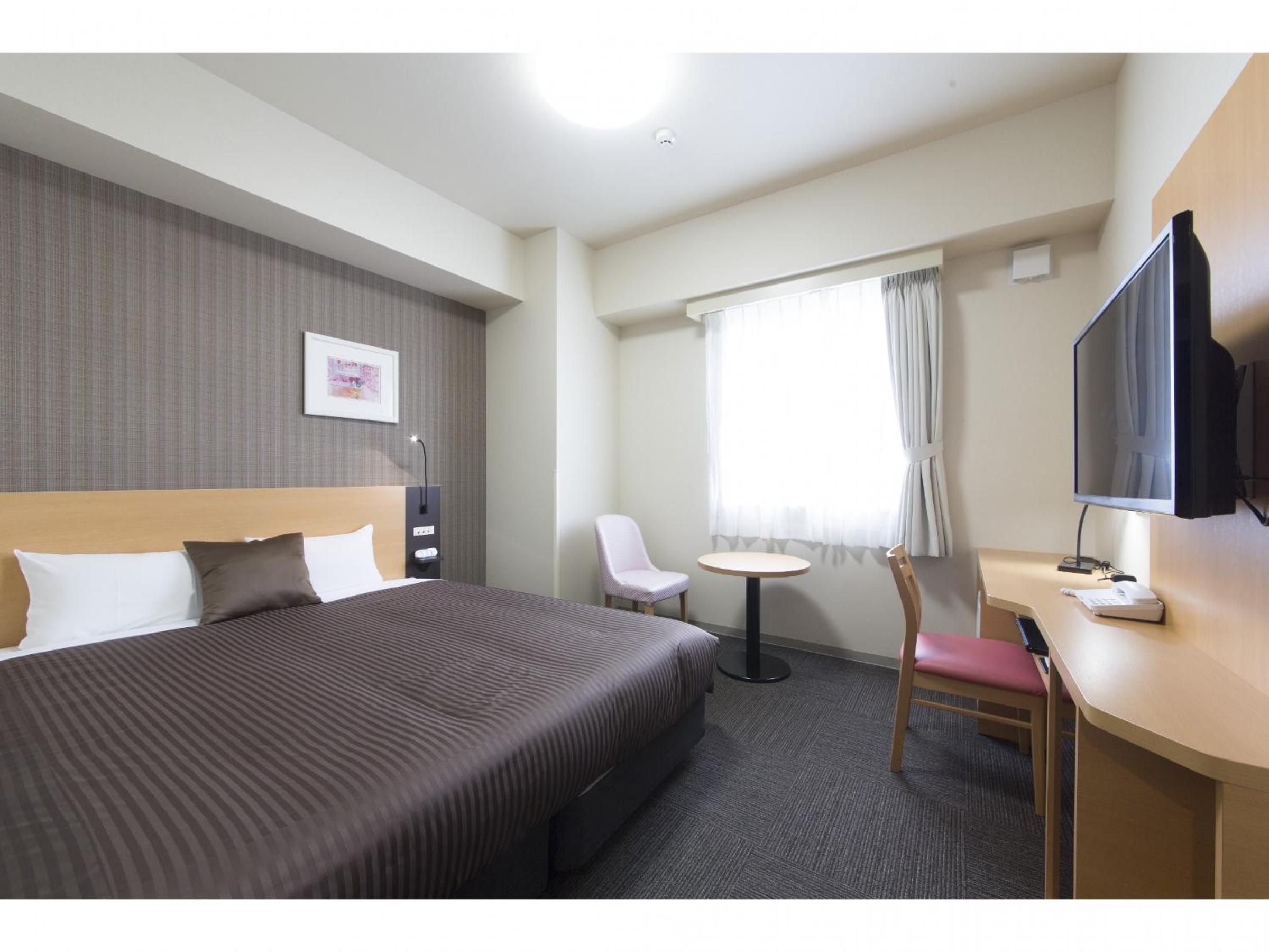 Room, Double Bed