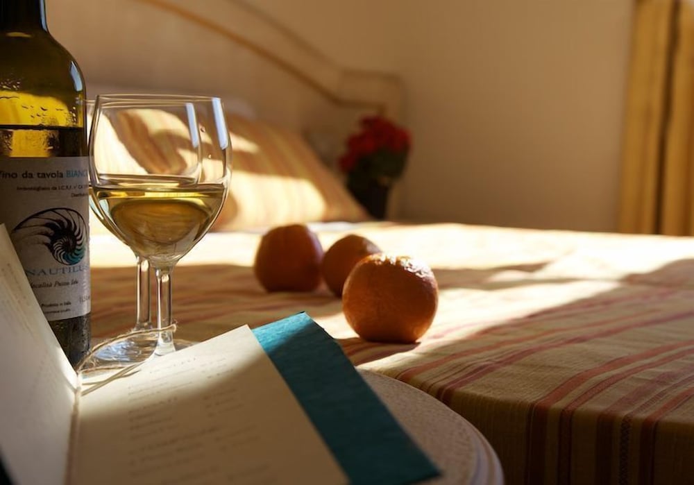 Hotel Raffael photo4