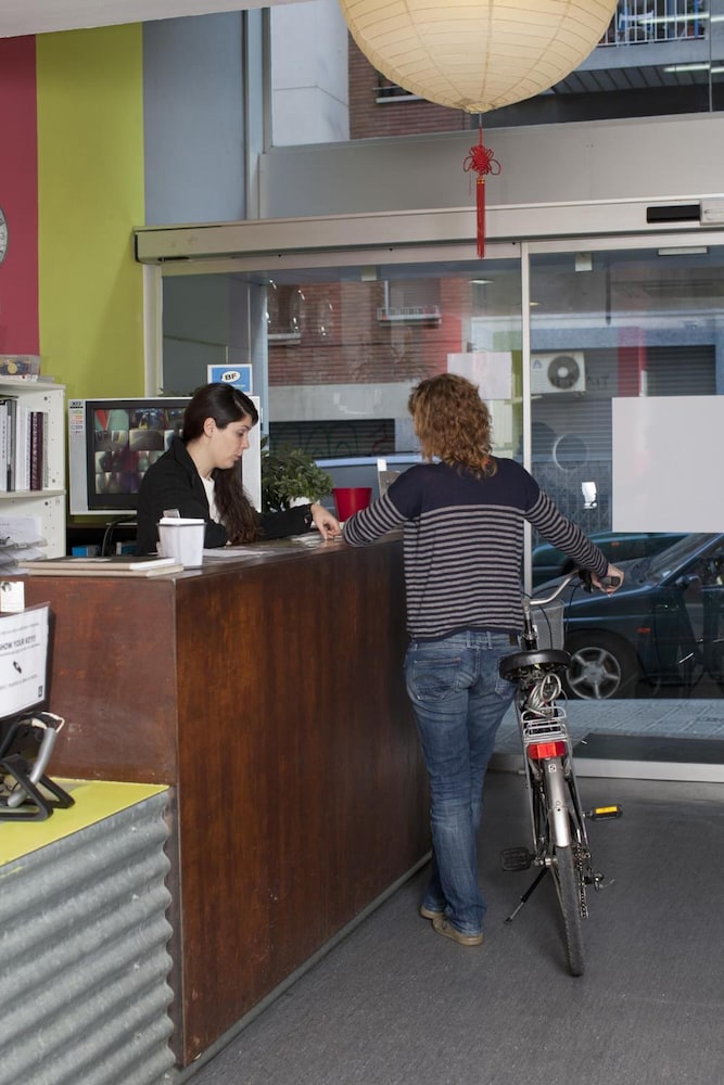 HelloBCN Hostel 4/43