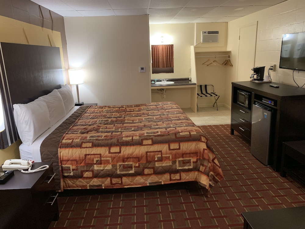Standard, King Bed