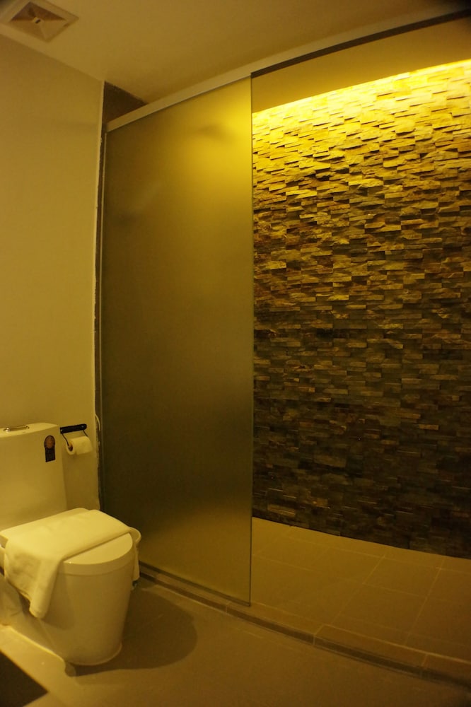 Mowin Boutique Hotel & Residence 22/53
