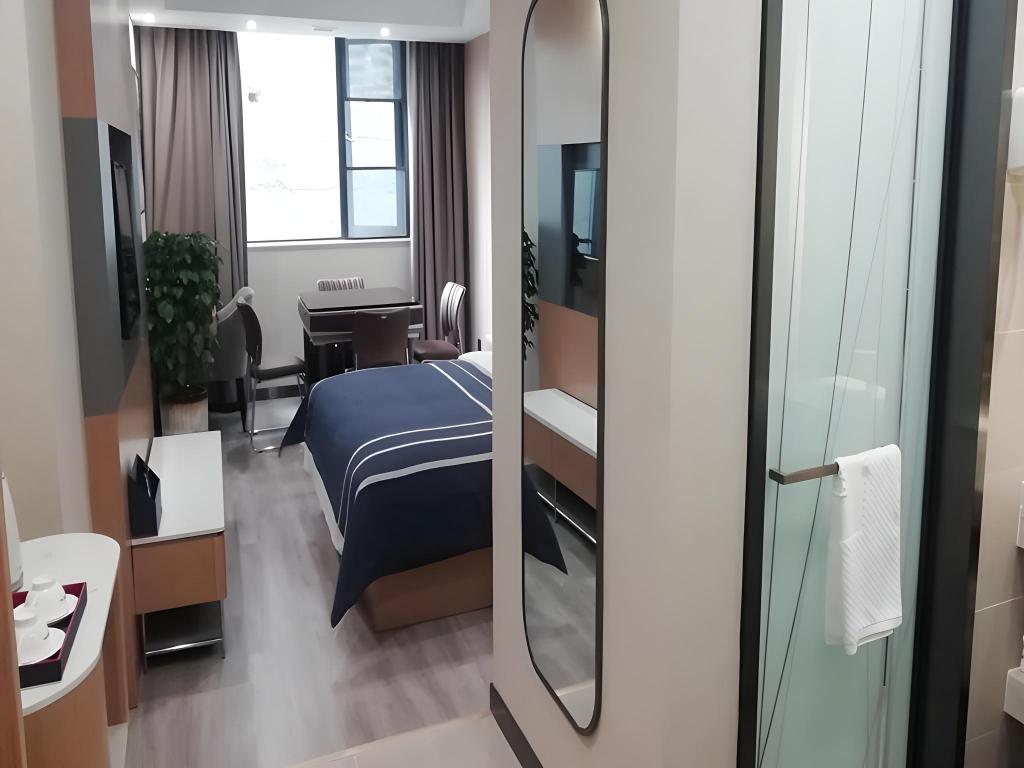 Lano Hotel (Guiding Yongchao Pedestrian Street) 27/54