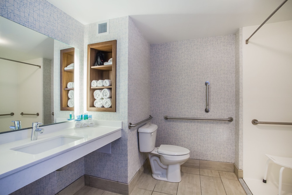 Holiday Inn Express Suites Lexington Park California 15/54