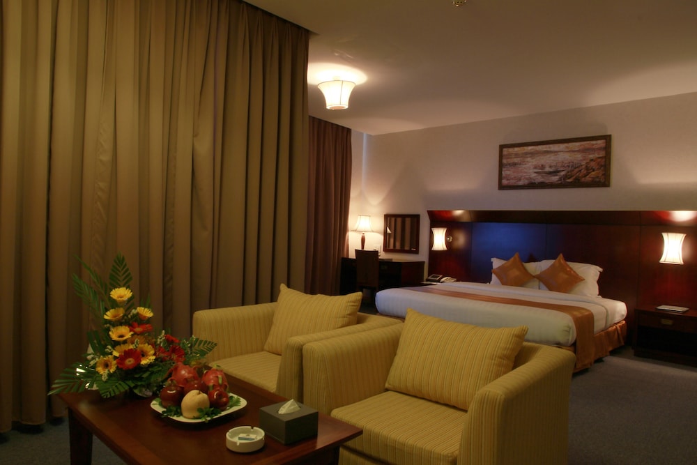 Dakruco Hotel 30/37