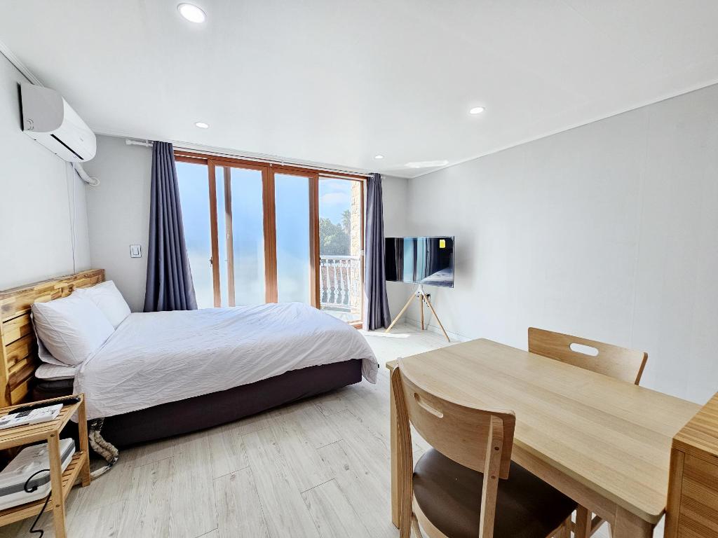 Greenside Pension 12/64