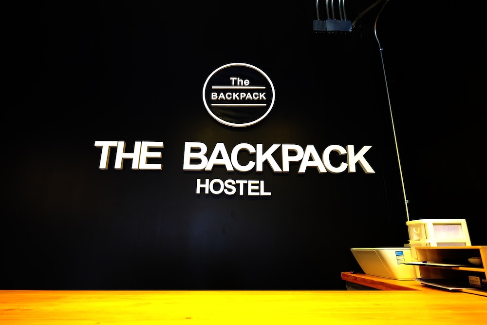The Backpack Hostel 1/44