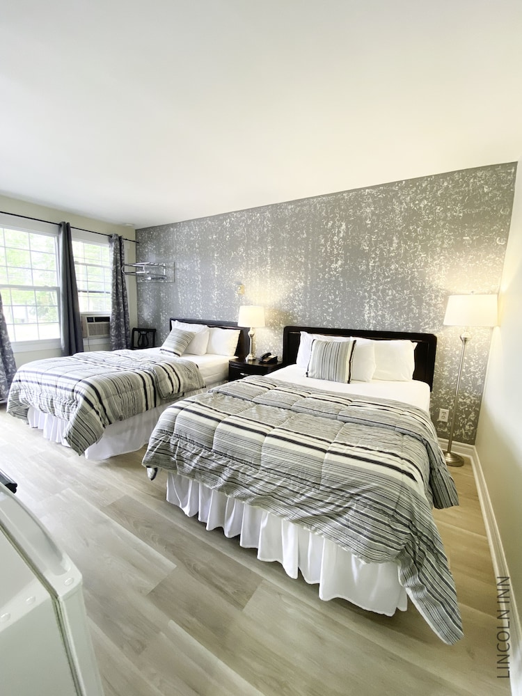 Lincoln Inn Fredericton 13/58