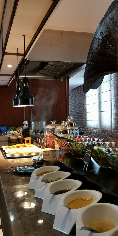 Yeboqinhuai SSAW BOUTIQUE Hotel (Grand Theater) 28/35