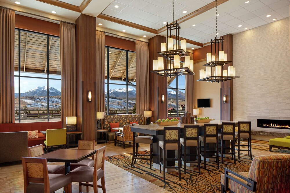 Hampton Inn & Suites Silverthorne 42/50