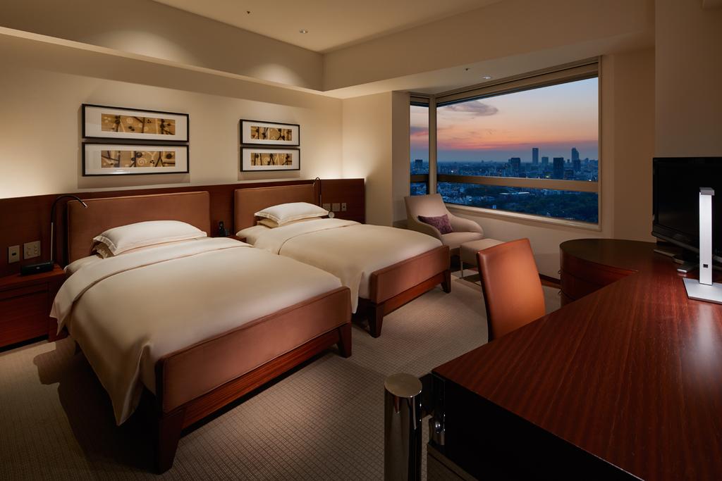 Grand, Double or Twin Bed