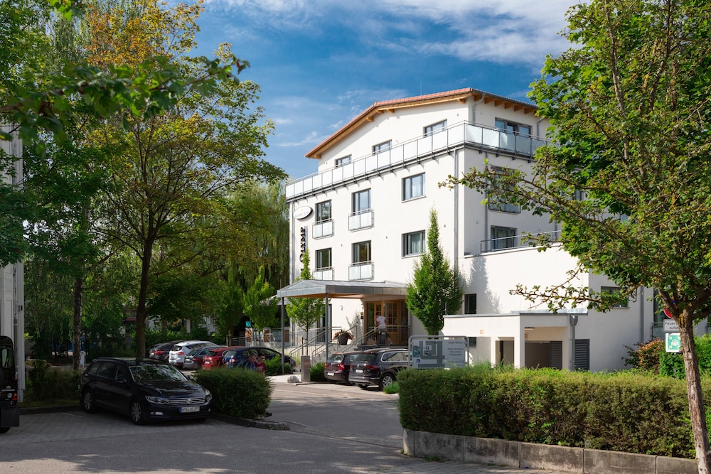 Hotel Olymp Munich 75/81