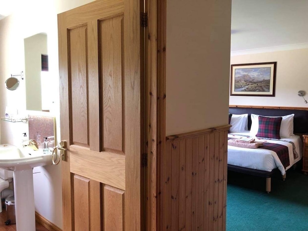 Binnilidh Mhor B&amp;B and Self Caterin Cottage 42/42