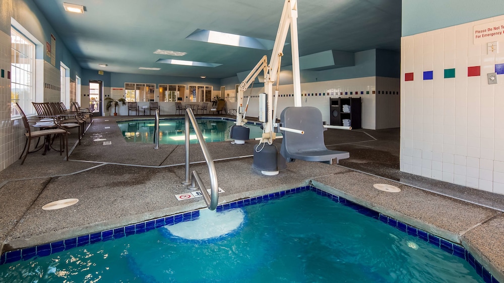 Best Western Plus Liberty Lake Inn 4/50