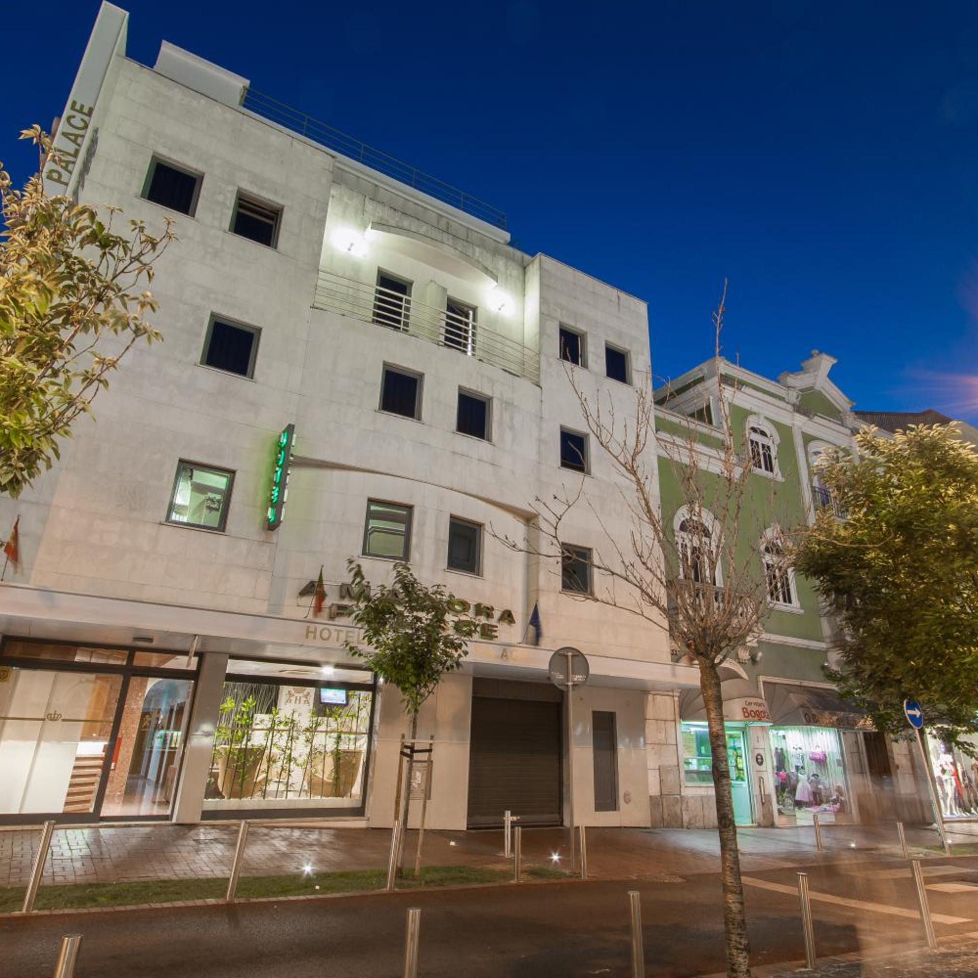 Amadora Palace Hotel 1/50