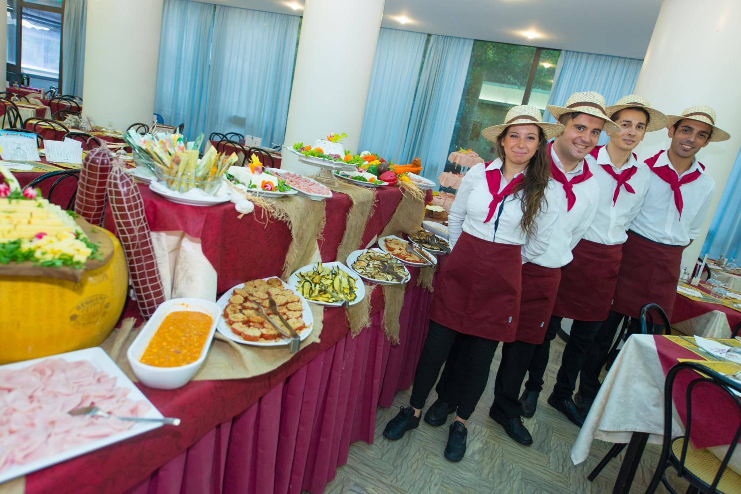 Christian Hotel 38/50