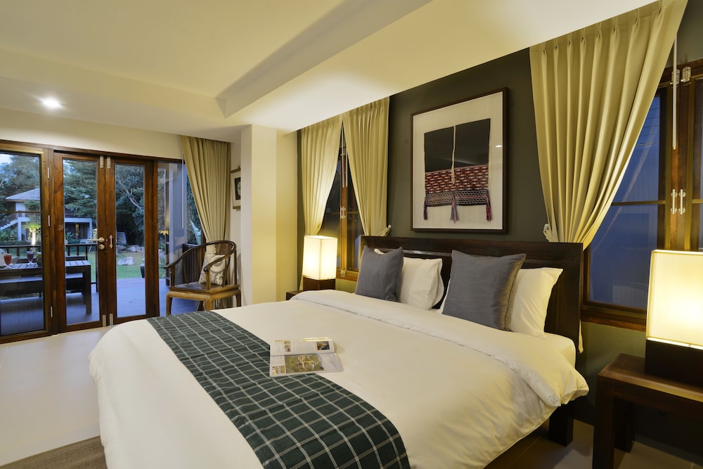 FAMILY, DOUBLE AND TWIN BEDS