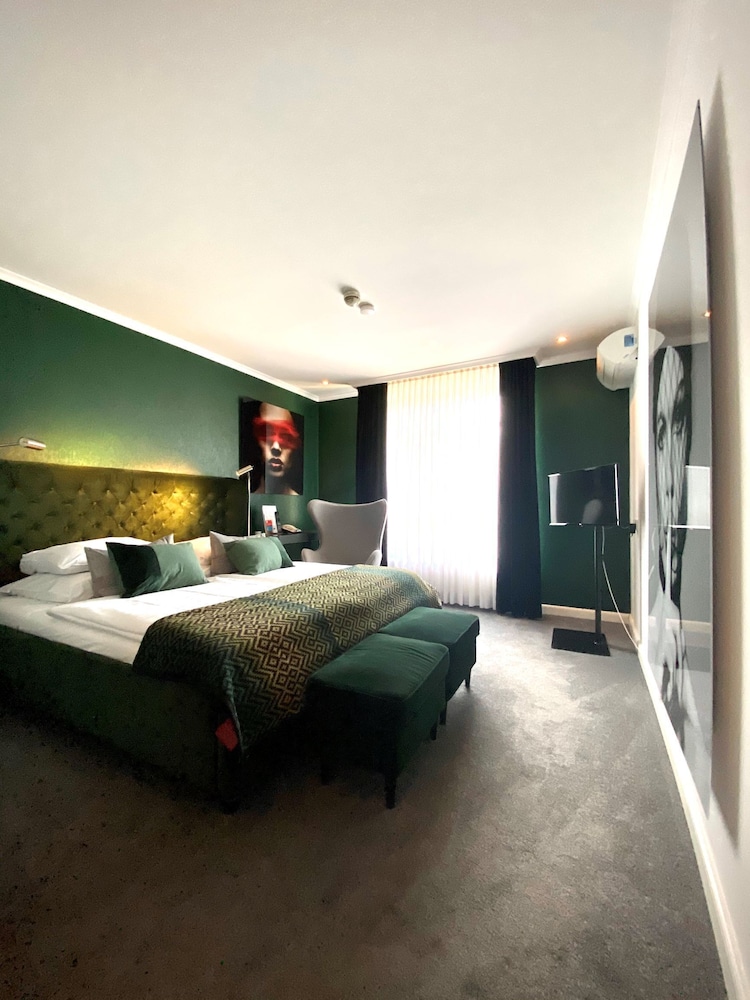 Parkhotel Bielefeld 14/43