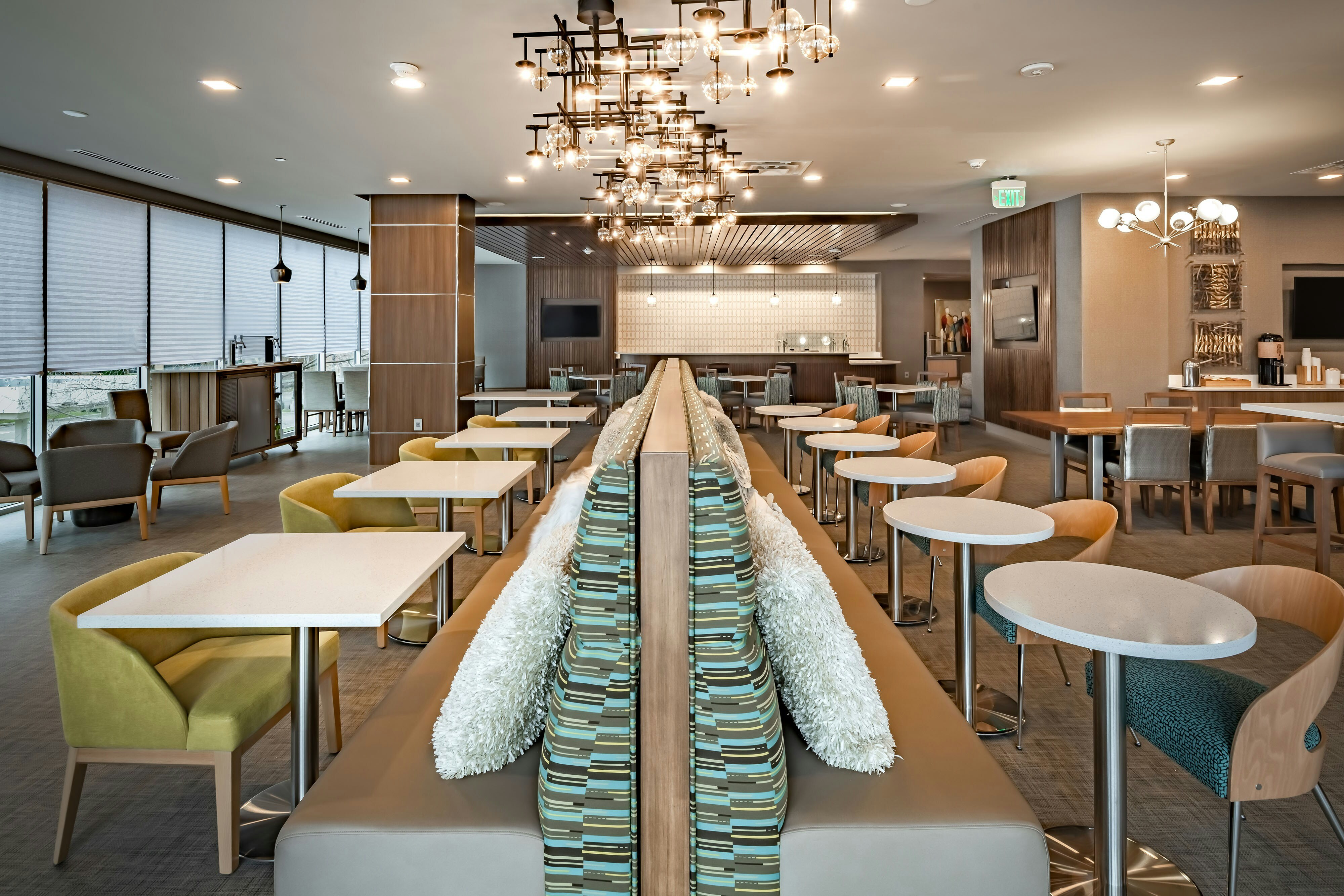 Element Dallas Downtown East 55/76