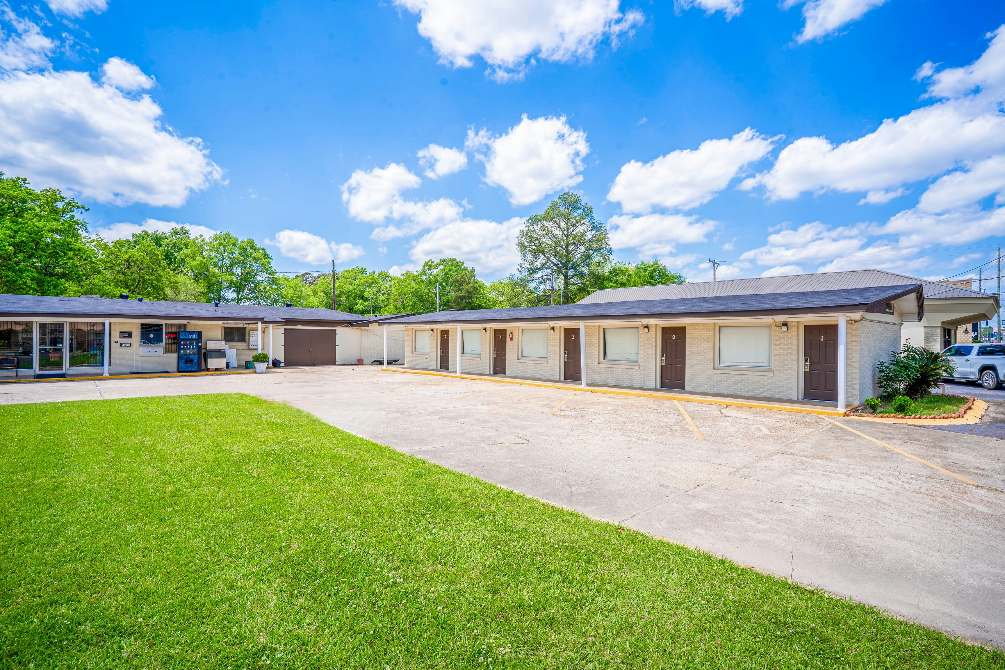 Cypress Inn Motel By OYO West Monroe I-20 93/102