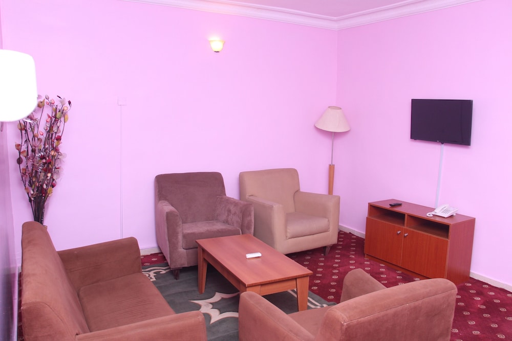 Grand Ibro Hotel Annex 11/16