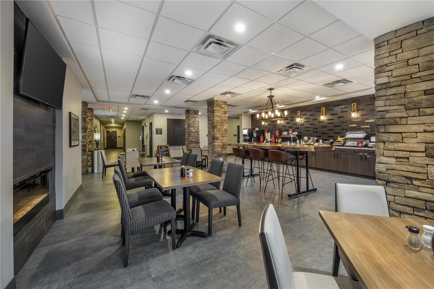 Best Western Plus Lawrenceburg 7/10