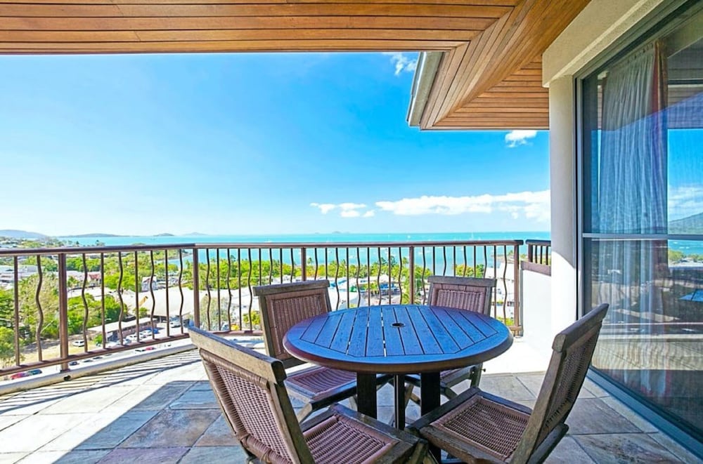 At Waters Edge Resort 39/48