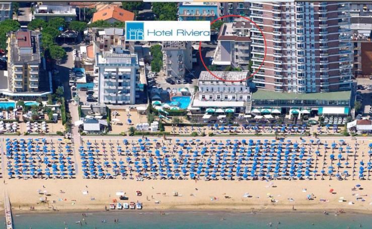 Hotel Riviera 45/50