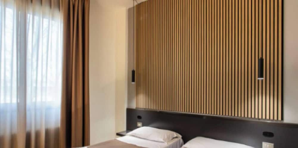 Verdemilia Hotel 50/50