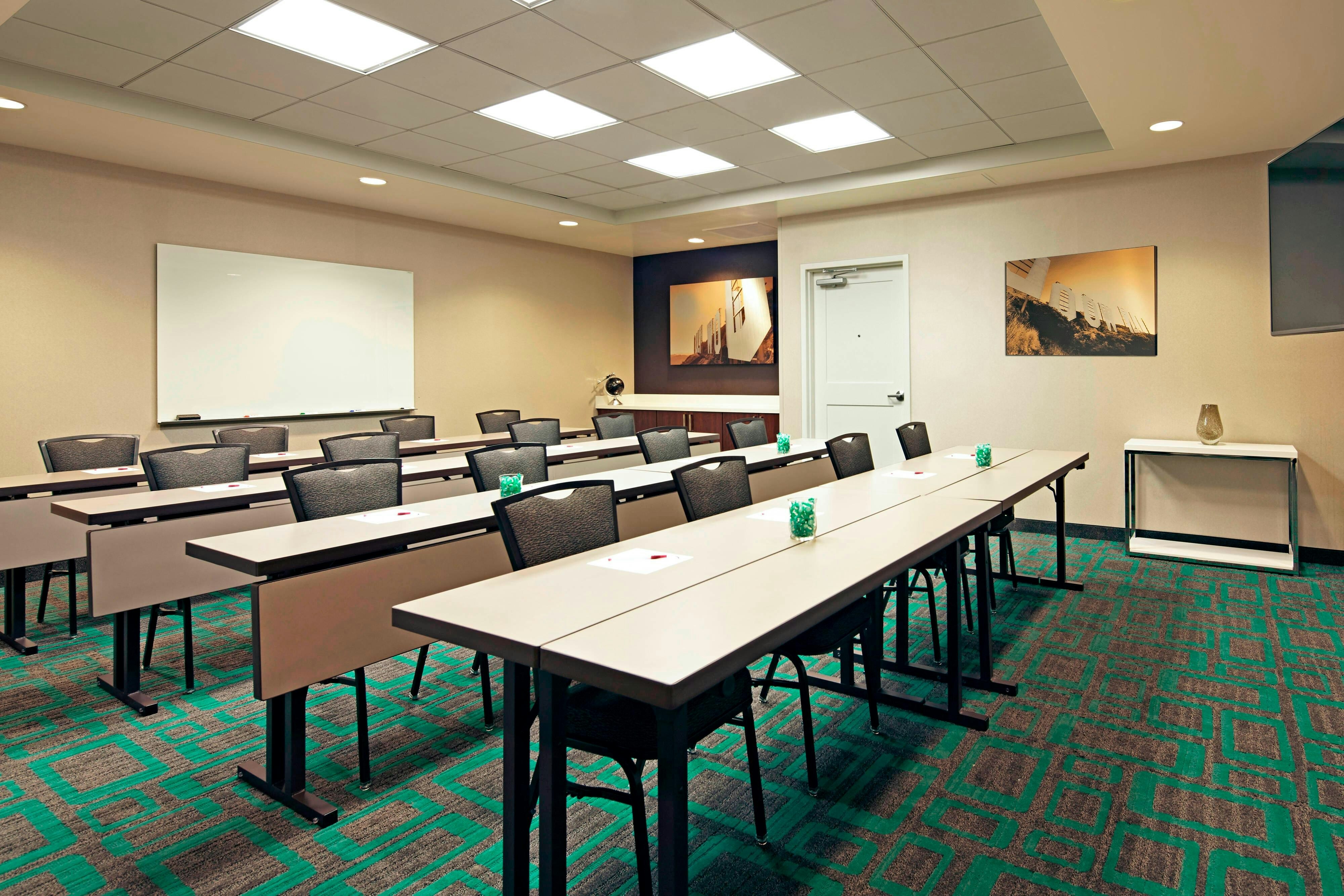 Residence Inn by Marriott Los Angeles LAX/Century Boulevard 41/51