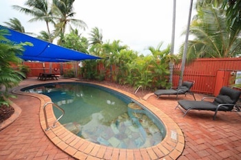 Coconut Grove Holiday Apartments 3/43