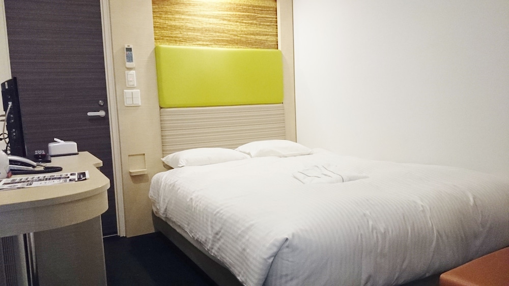 Ueno Hotel 12/29