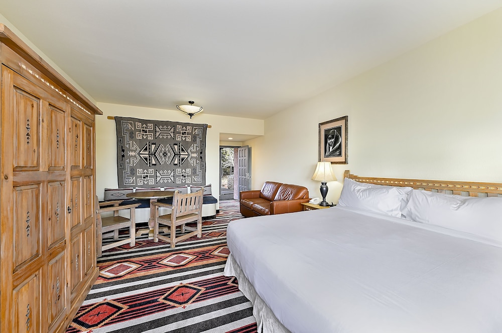 Kiva, Suite, King Bed, Balcony