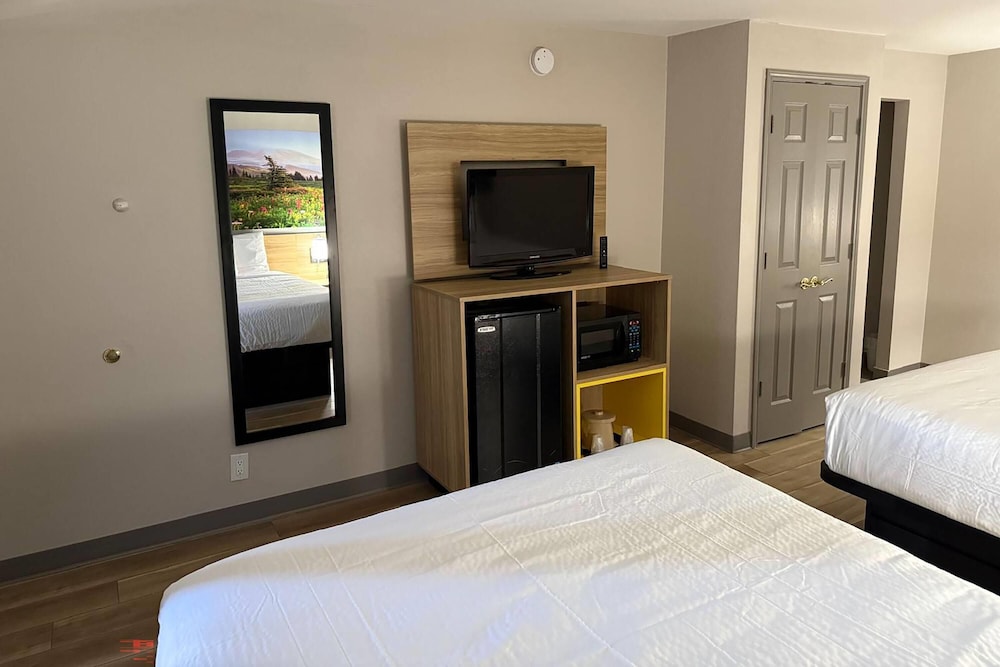 Days Inn by Wyndham Reno 21/47