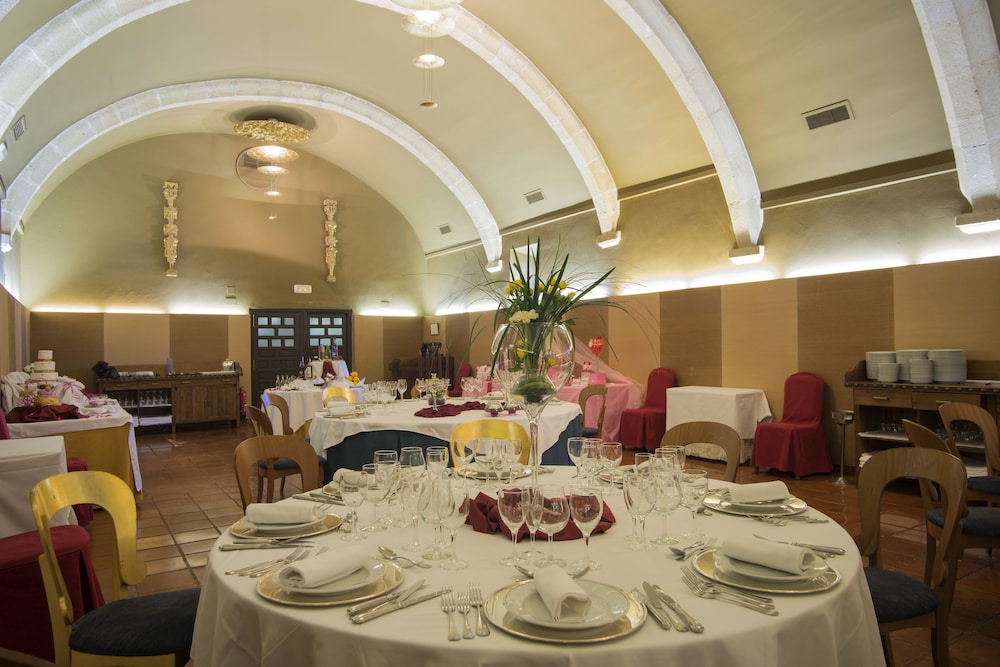 Parador De Trujillo 36/53