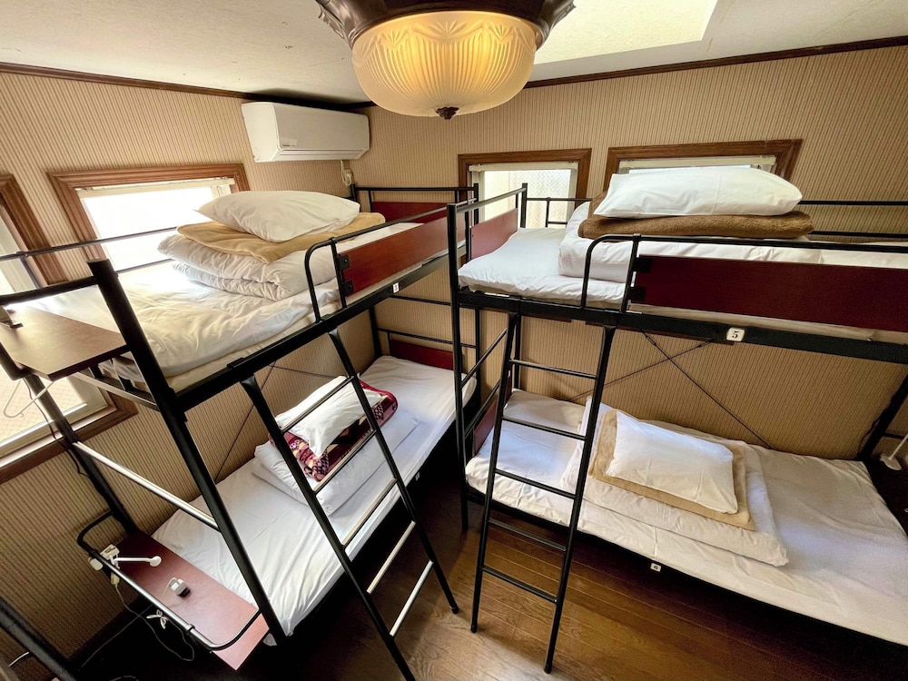 Iza Kamakura Guest House & Bar 22/65