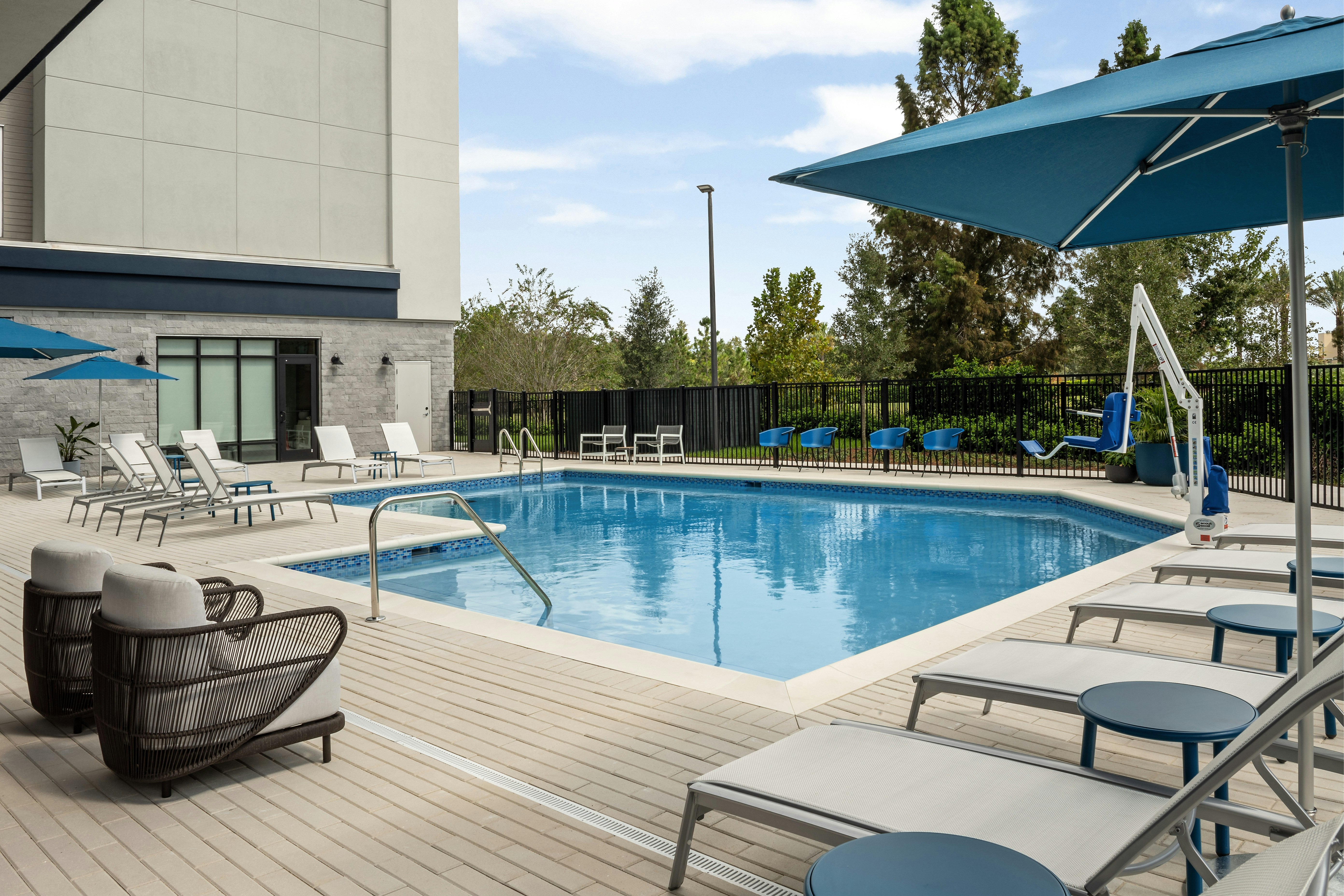 Hampton Inn Orlando Southeast Nona 30/30