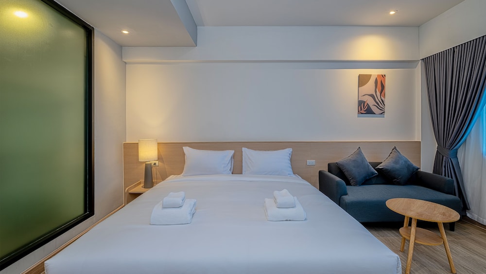Khumsuphan Hotel 10/24