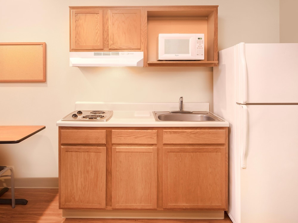 Extended Stay America Select Suites Fayetteville Fort Bragg 49/50