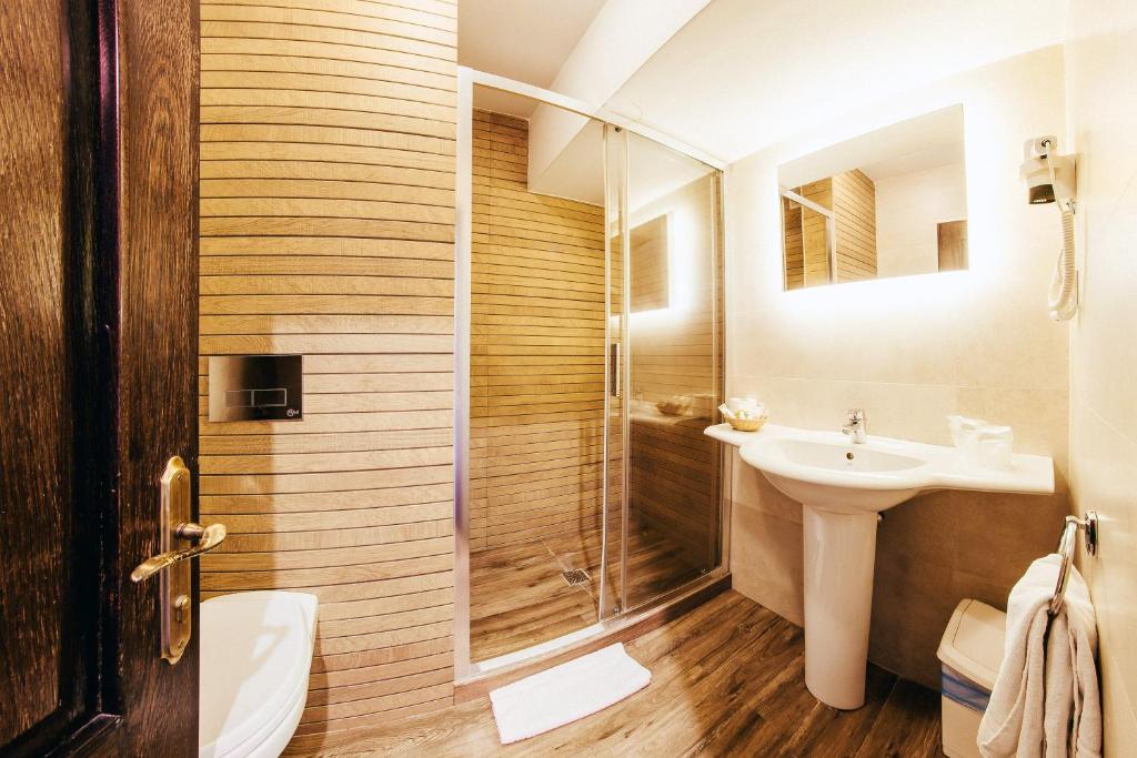 غرفة قياسية بسرير مزدوج أو سريرين منفصلين، Best Western Bucovina-club De Munte 4/4