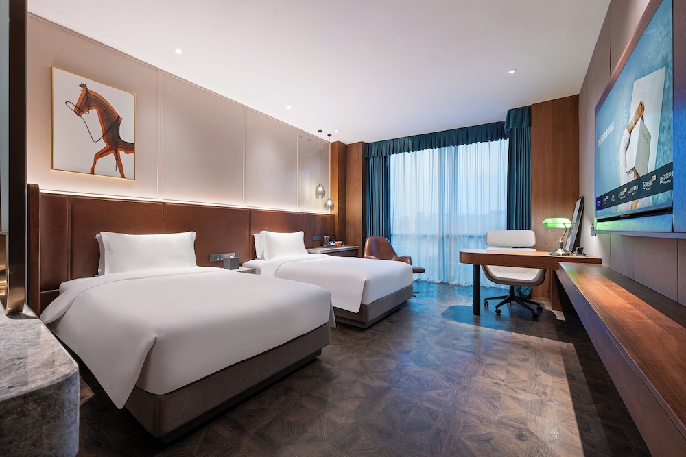 Novotel Shanghai Baoshan Jiusi 11/46
