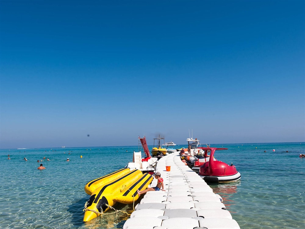 Iliada Beach Hotel 58/64