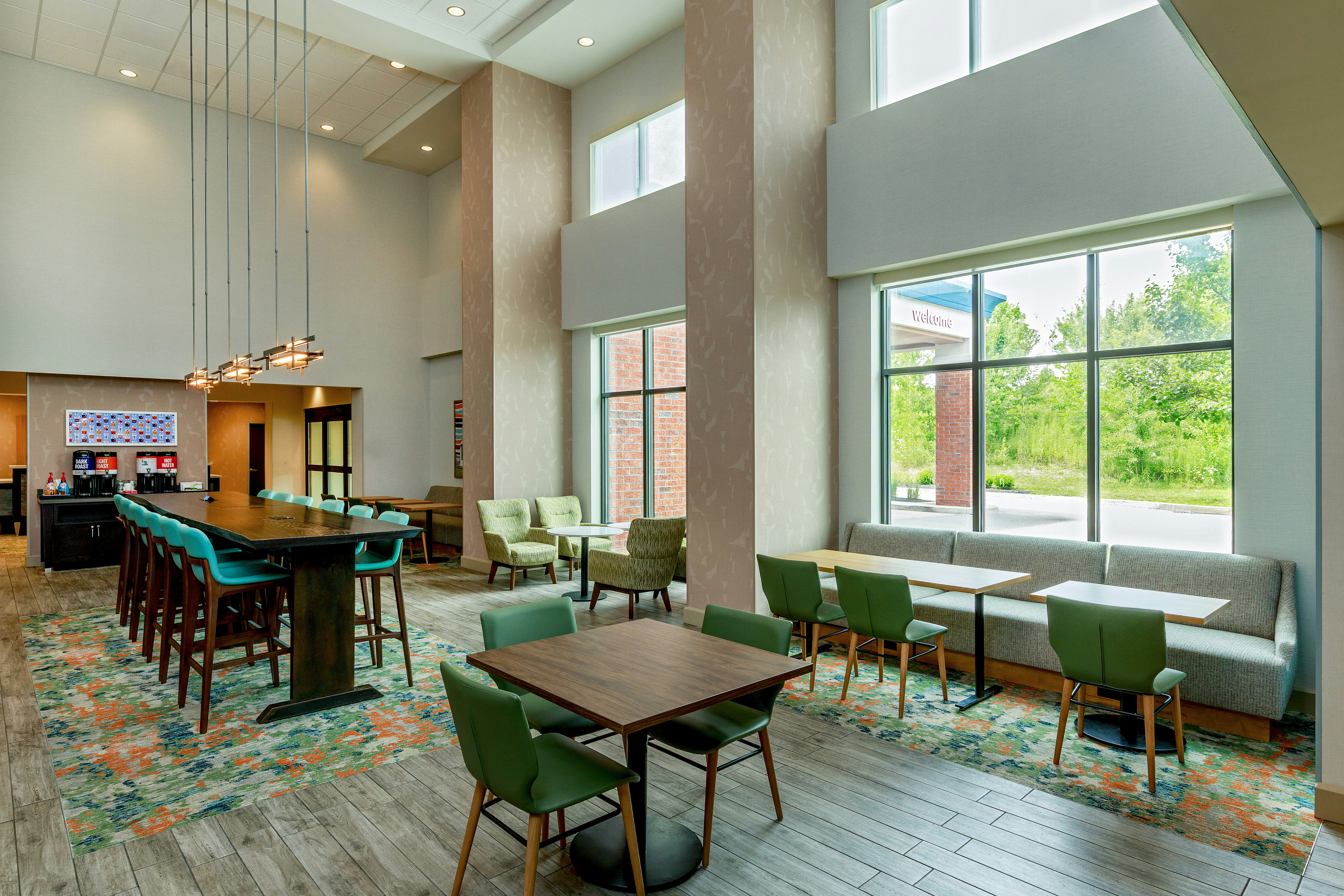 Hampton Inn and Suites Cranberry Pittsburgh 33/42