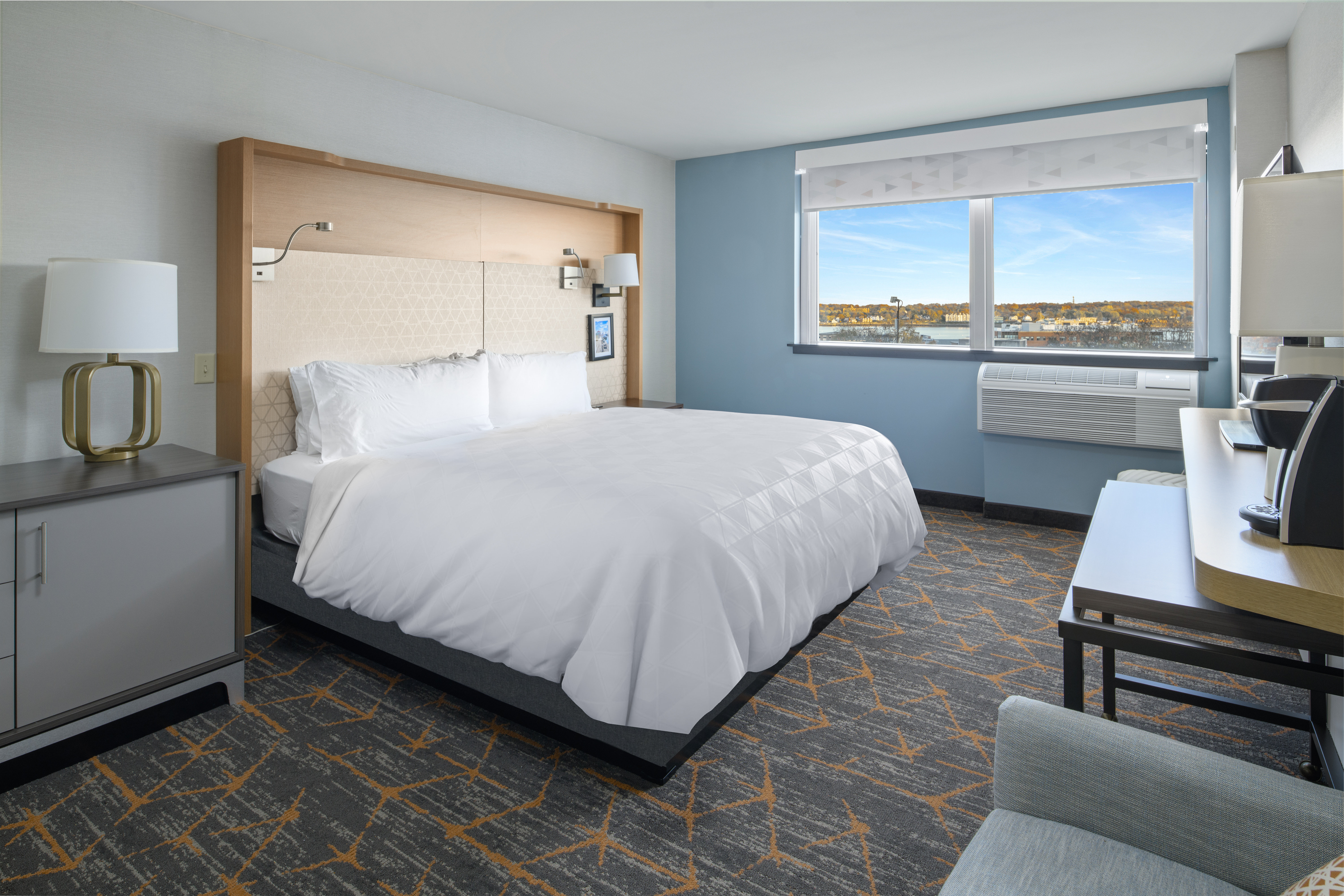Holiday Inn Portland-By The Bay 16/74
