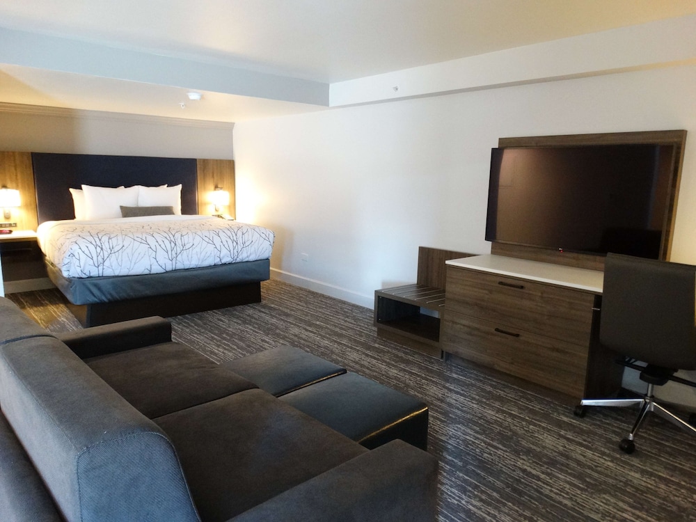 Best Western Denver East 5/37