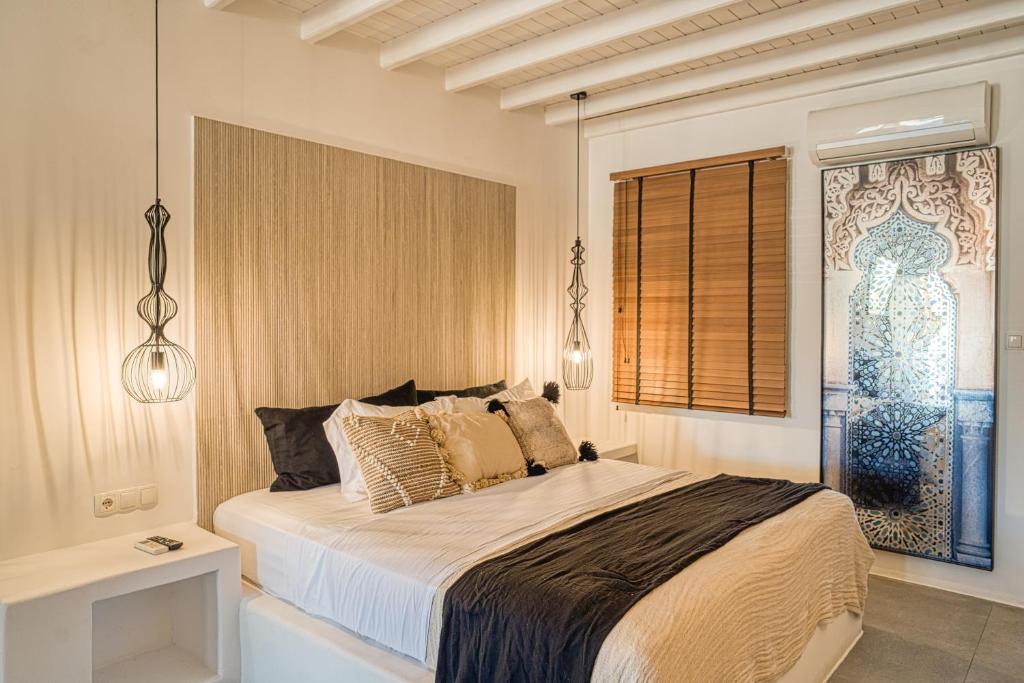 Room, Quadruple
