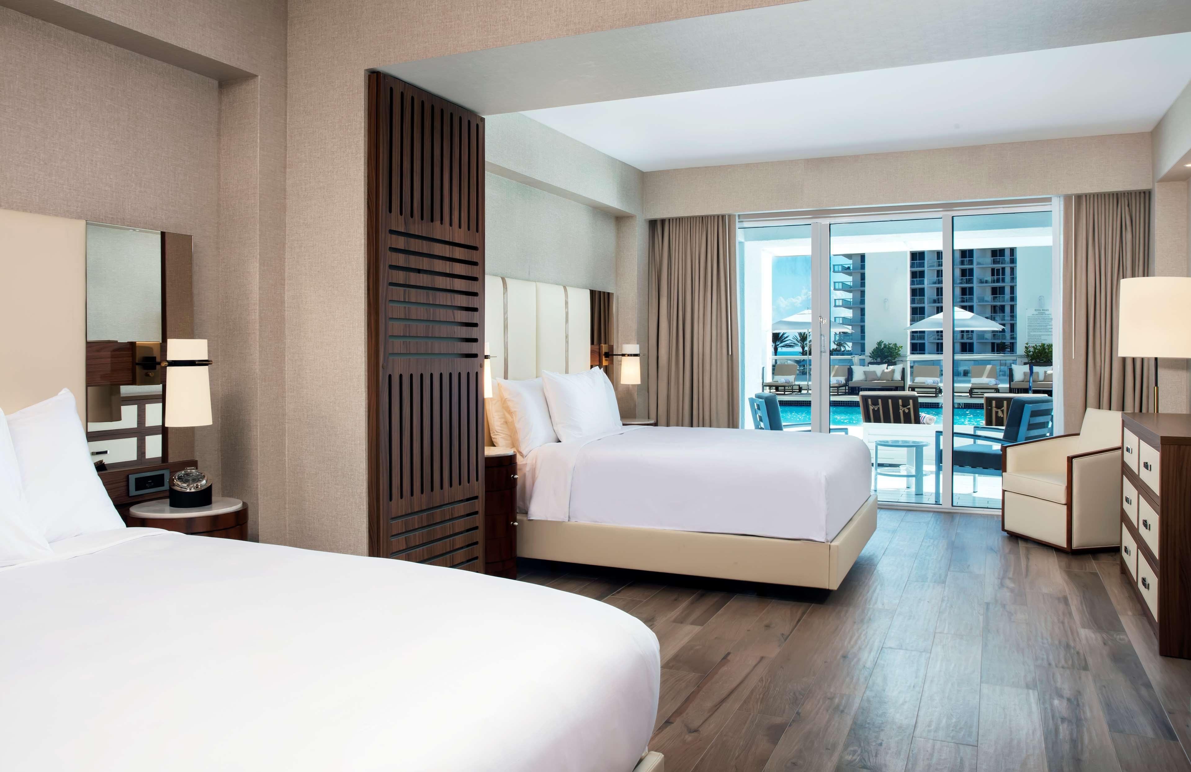 1 BEDROOM, SUITE, 2 QUEEN BEDS, POOL SIDE